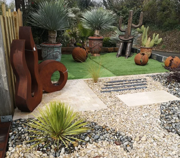 plantes à Azay-le-Brûlé près de Saint-Maixent-L'Ecole dans les Deux-Sèvres 79